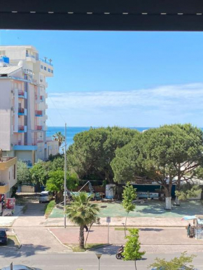Sea Breeze Apartment
